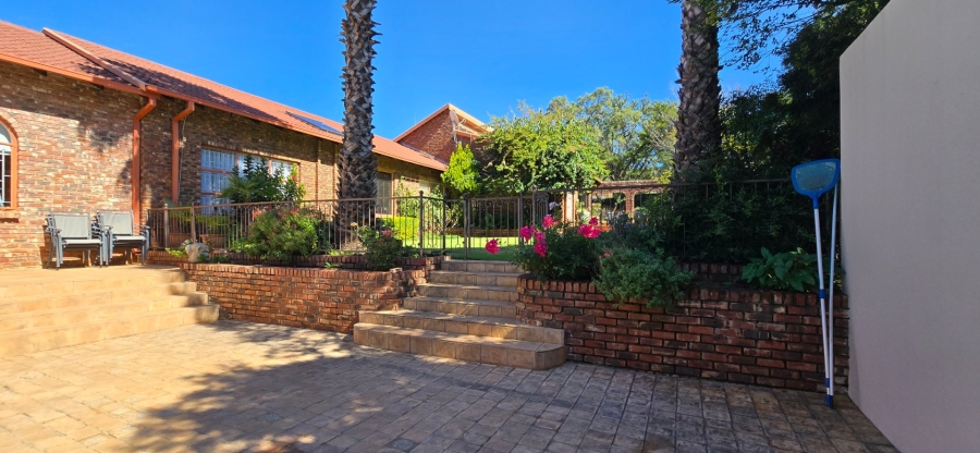 4 Bedroom Property for Sale in Doringkruin North West